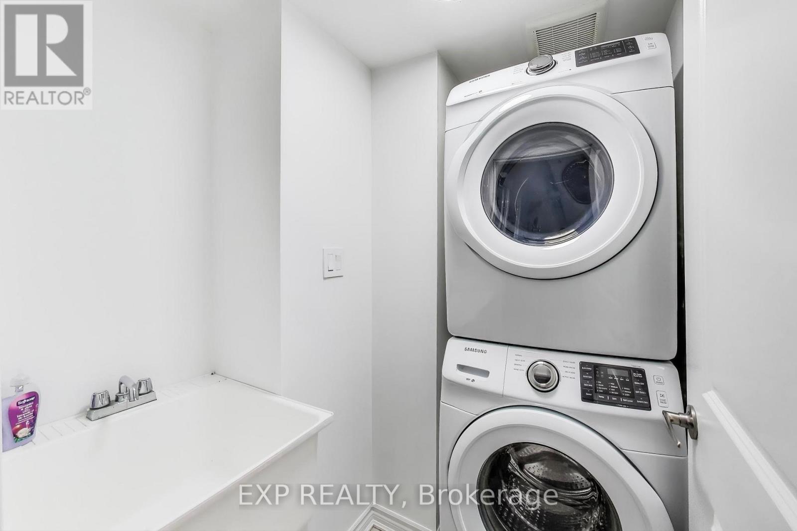 Property at 22 MINLOW WAY image 4