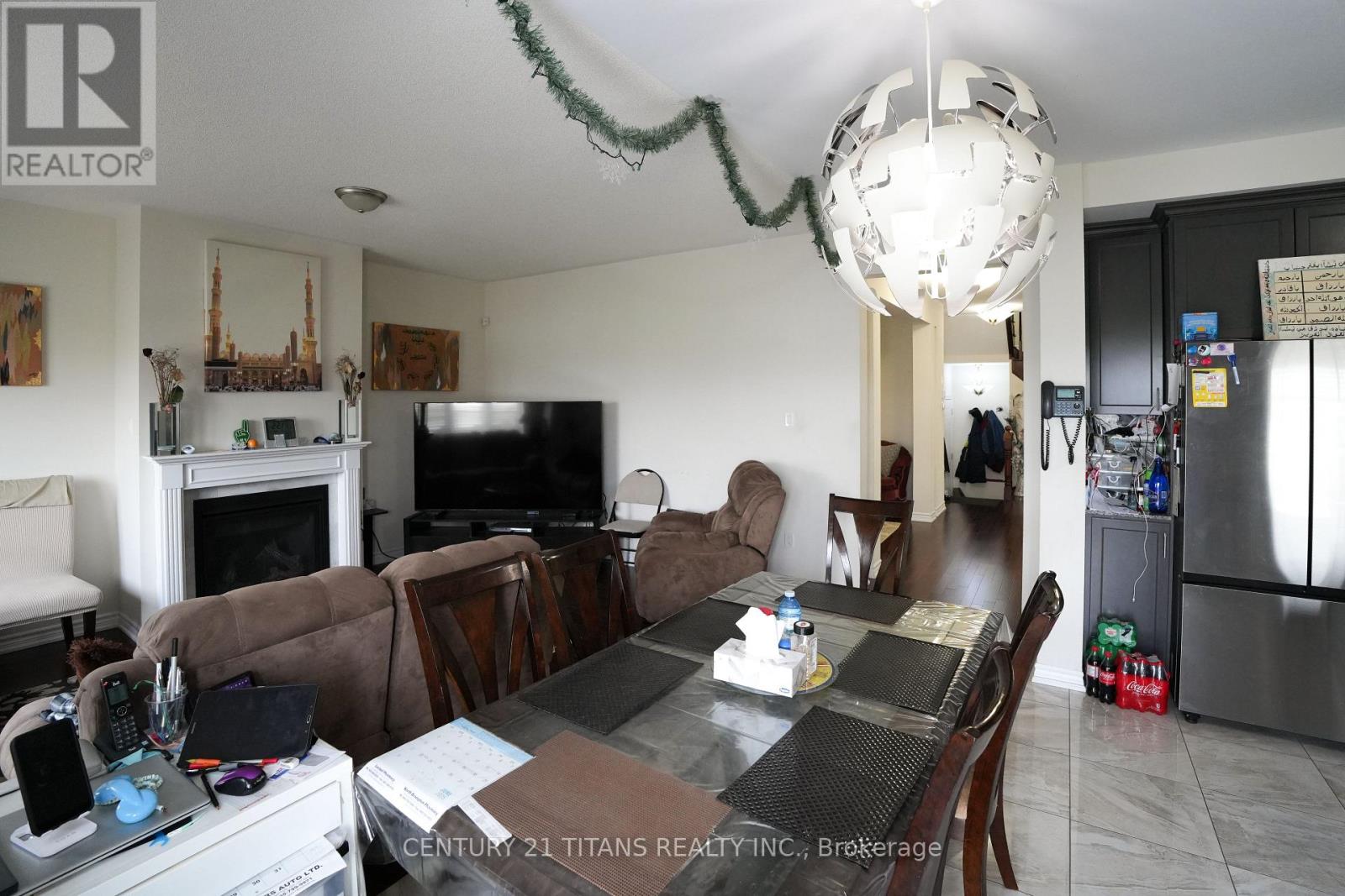 42 Lola Crescent, Brampton, Ontario  L7A 4J8 - Photo 12 - W12310781