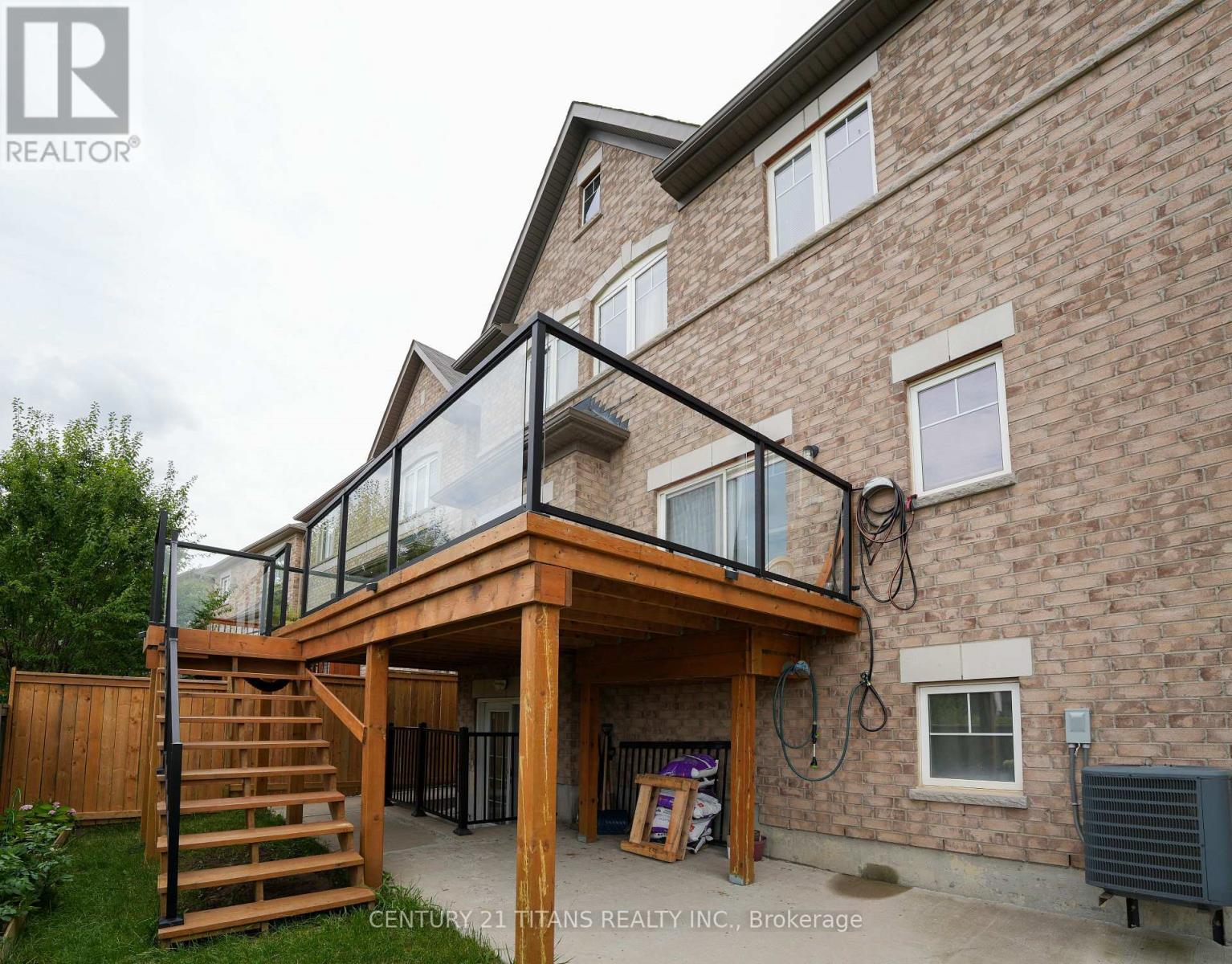 42 Lola Crescent, Brampton, Ontario  L7A 4J8 - Photo 21 - W12310781