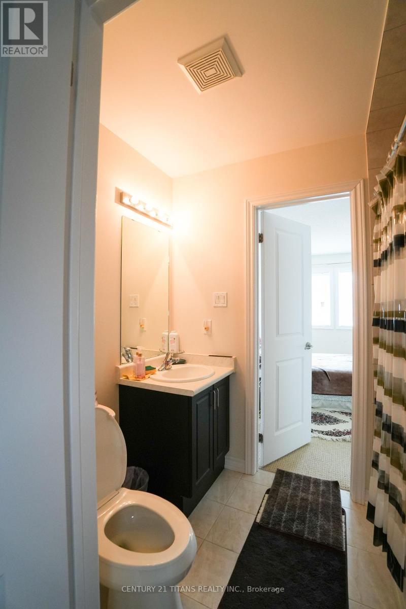 42 Lola Crescent, Brampton, Ontario  L7A 4J8 - Photo 24 - W12310781