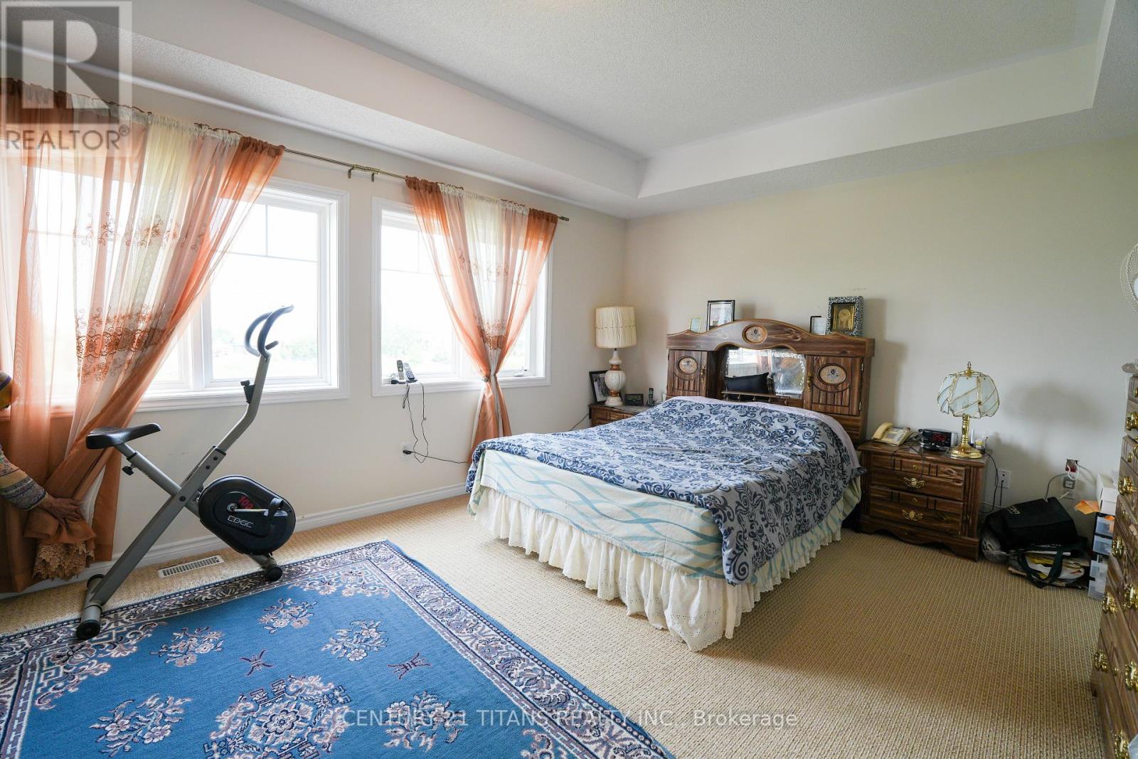 42 Lola Crescent, Brampton, Ontario  L7A 4J8 - Photo 27 - W12310781