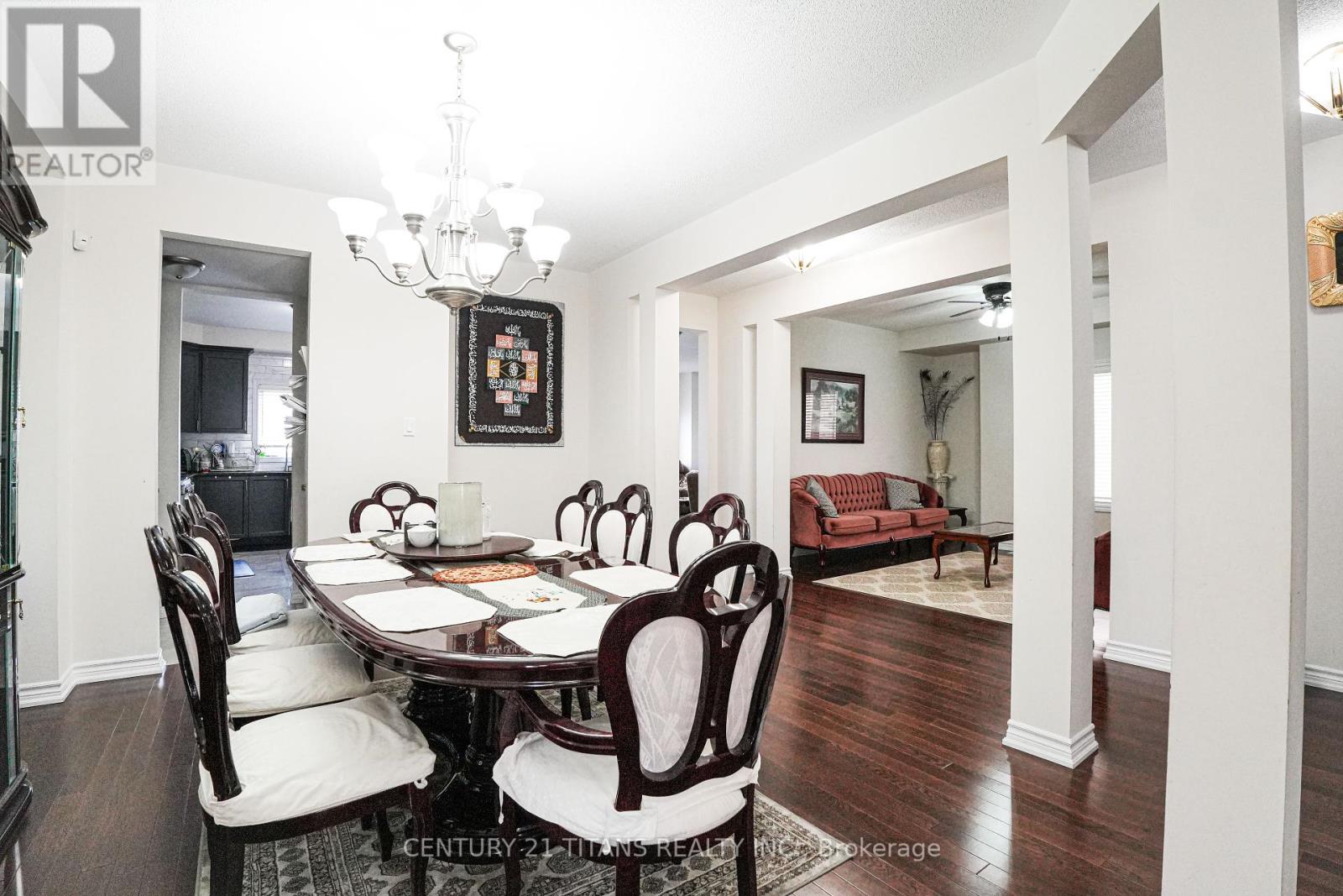 42 Lola Crescent, Brampton, Ontario  L7A 4J8 - Photo 8 - W12310781