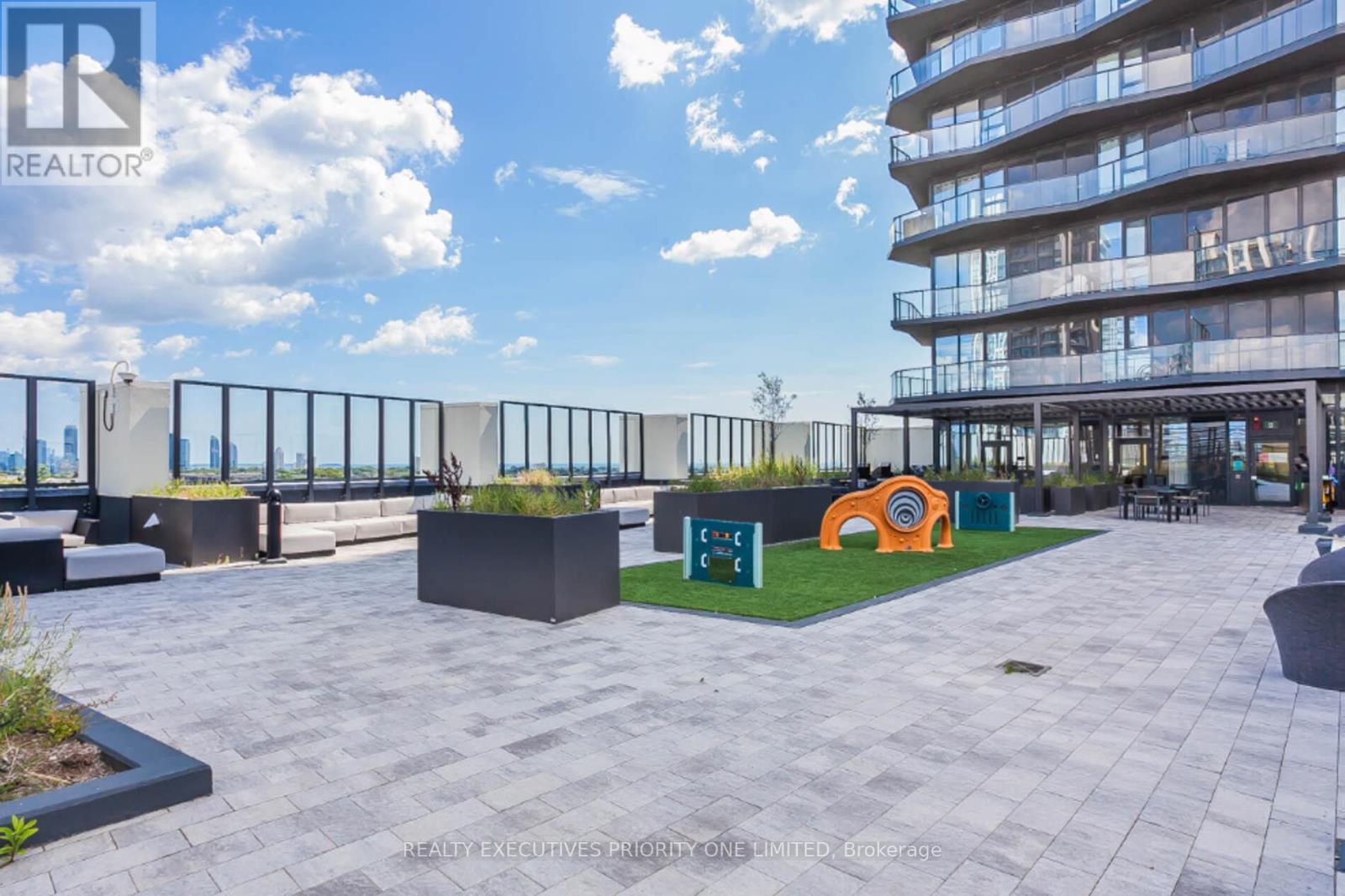 405 - 36 Zorra Street, Toronto, Ontario  M8Z 4Z7 - Photo 31 - W12310790