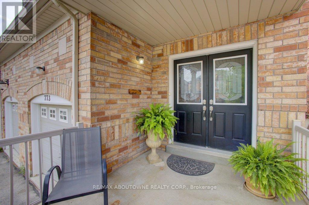 Property at 773 SHANKS HEIGHTS image 4