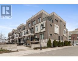 40 - 70 EASTWOOD PARK GARDENS, Toronto, Ontario