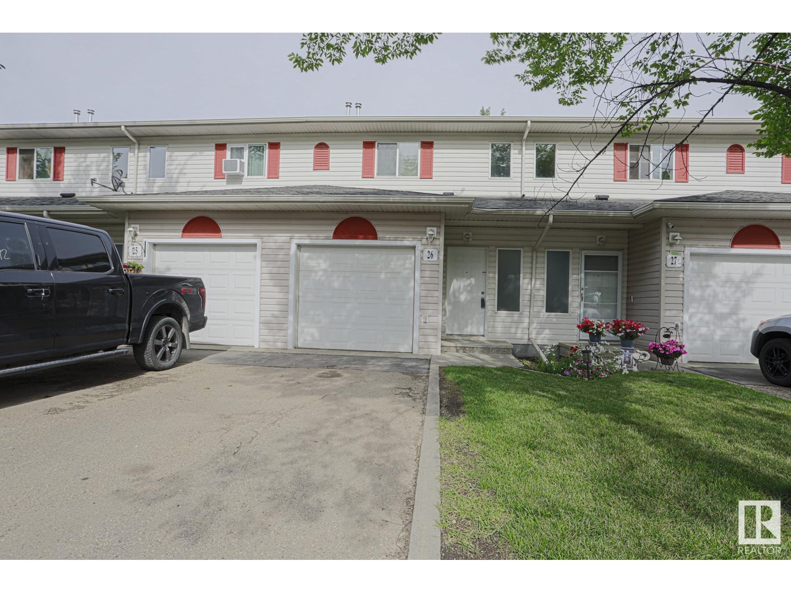 #26 451 Hyndman Cr Nw Nw, Edmonton, Alberta  T5A 5J3 - Photo 1 - E4450045
