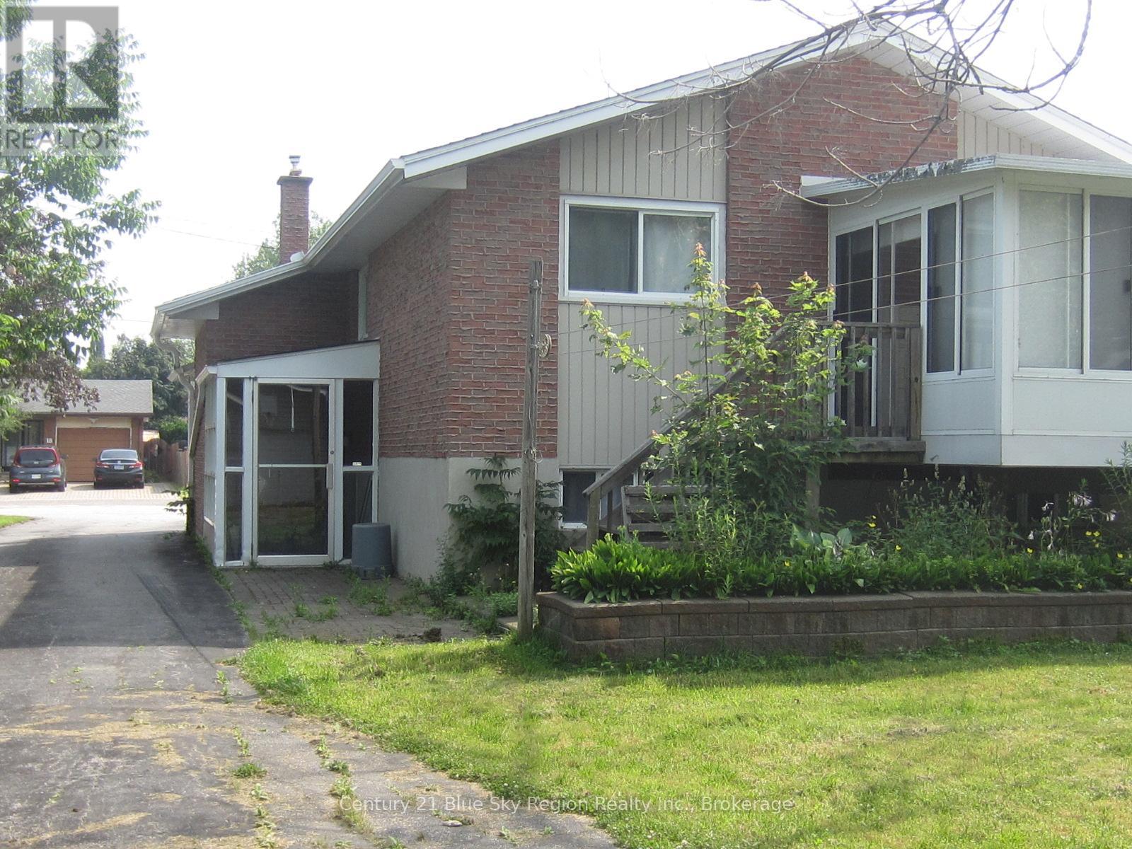 Property at 25 BEAVER CRESCENT image 3