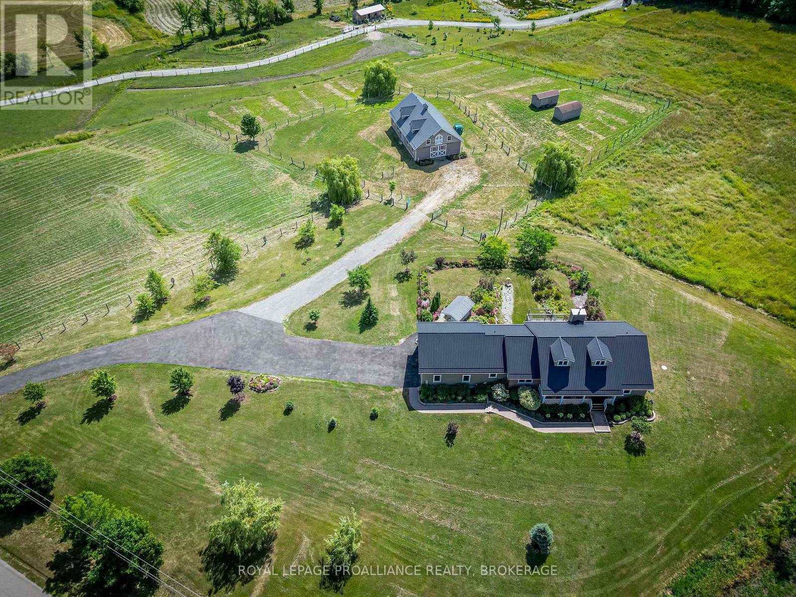 303 Escott Rockport Road, Leeds And The Thousand Islands, Ontario  K0E 1R0 - Photo 50 - X12310945