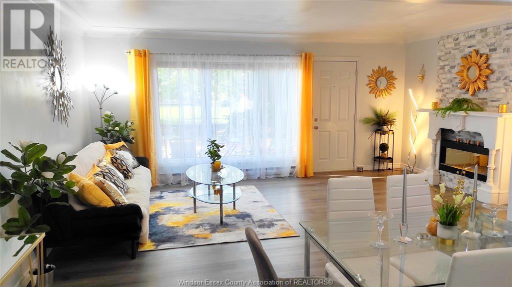 Property at 1711 EAST GATE ESTATES Unit# 46 image 3