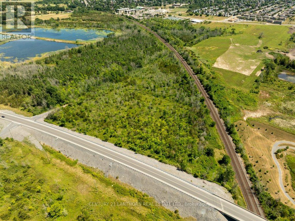 4300 Taylor Kidd Boulevard, Loyalist, Ontario  K0H 1G0 - Photo 8 - X12310941