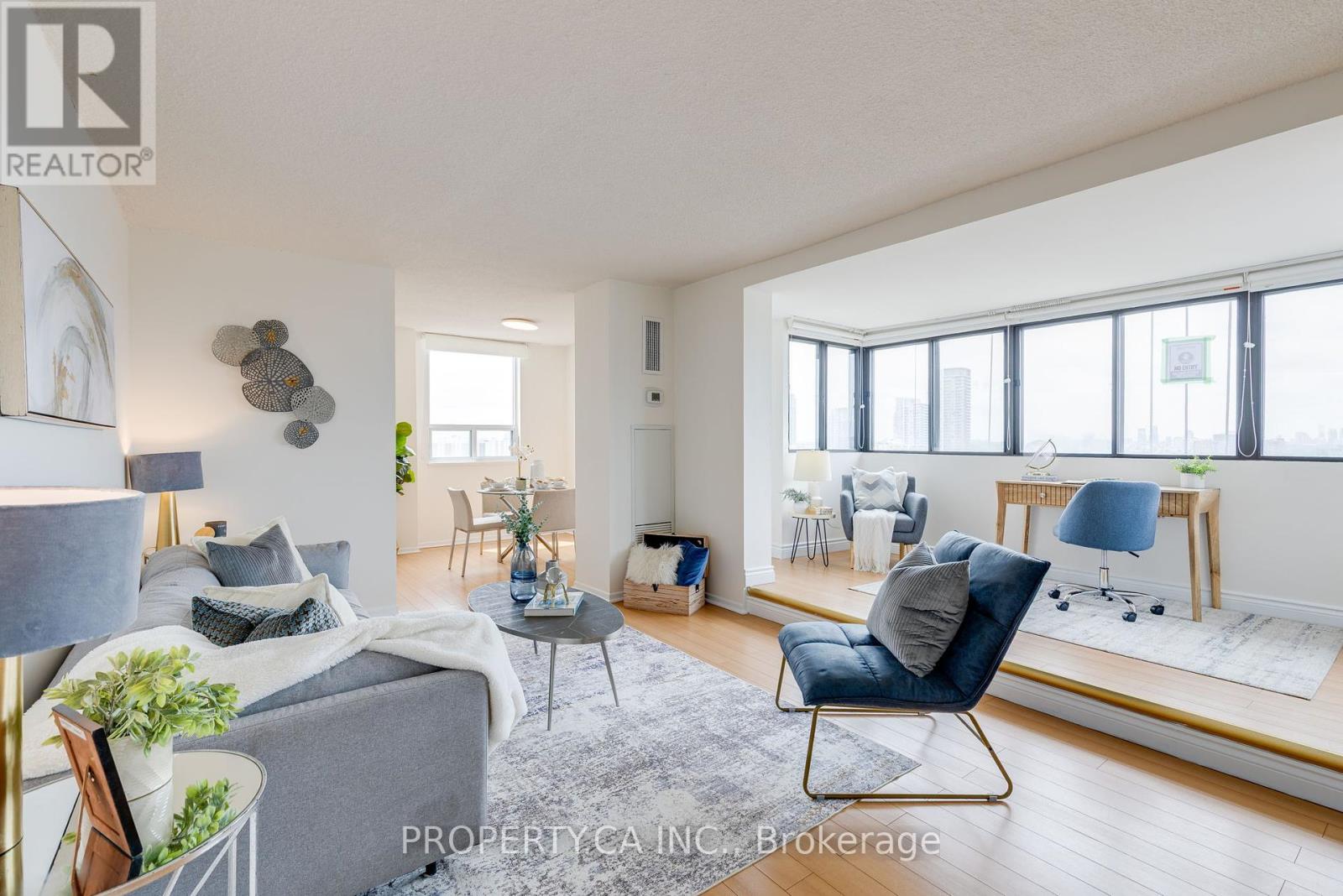 2108 - 10 MUIRHEAD ROAD, Toronto, Ontario
