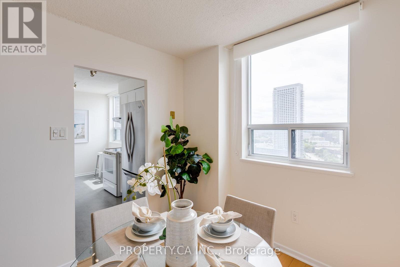 2108 - 10 Muirhead Road, Toronto, Ontario  M2J 4P9 - Photo 10 - C12310887