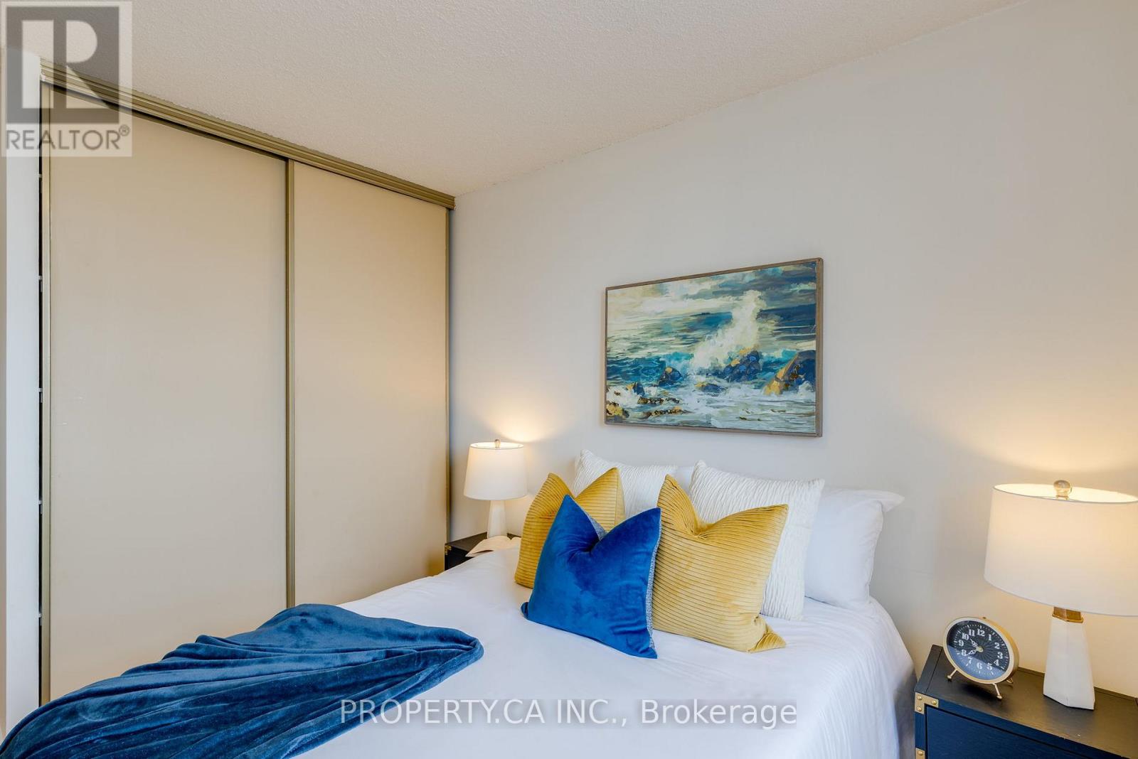 2108 - 10 Muirhead Road, Toronto, Ontario  M2J 4P9 - Photo 15 - C12310887