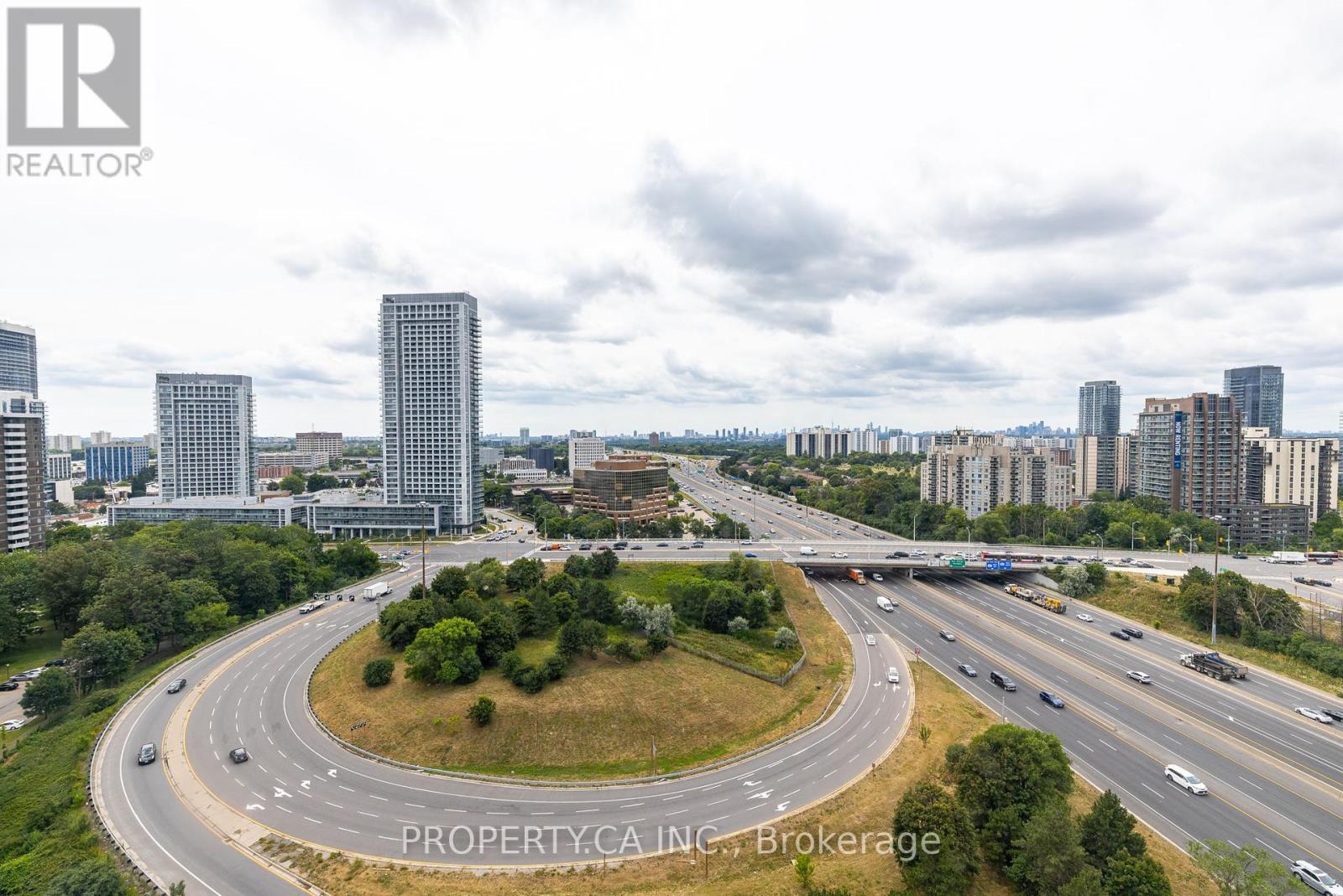 2108 - 10 Muirhead Road, Toronto, Ontario  M2J 4P9 - Photo 22 - C12310887