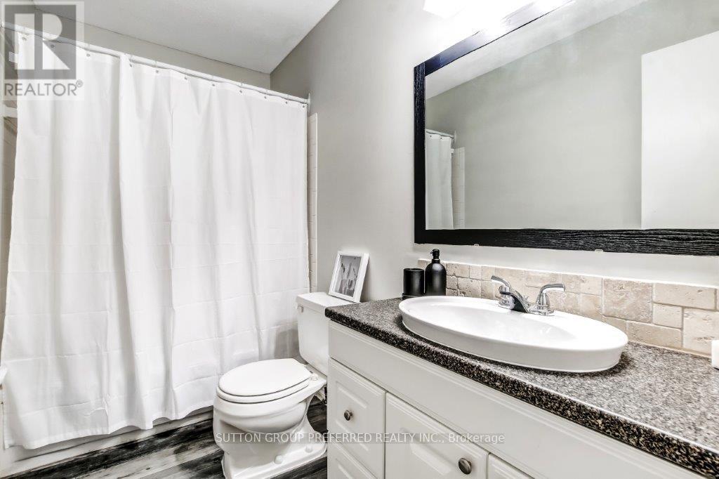 10 Berkshire Court, London South, Ontario  N6J 3N7 - Photo 18 - X12311009