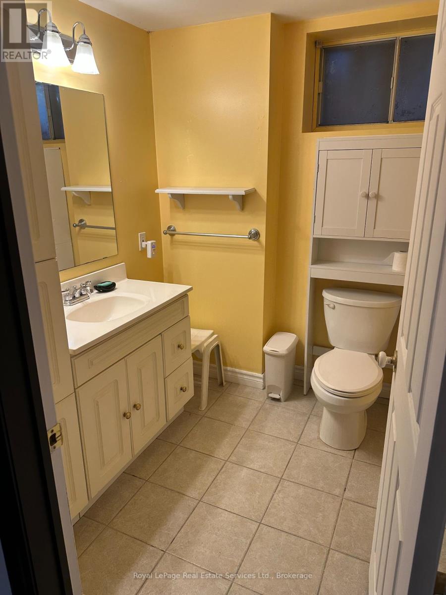 5971 Scott Street, Niagara Falls, Ontario  L2E 3B3 - Photo 18 - X12311048