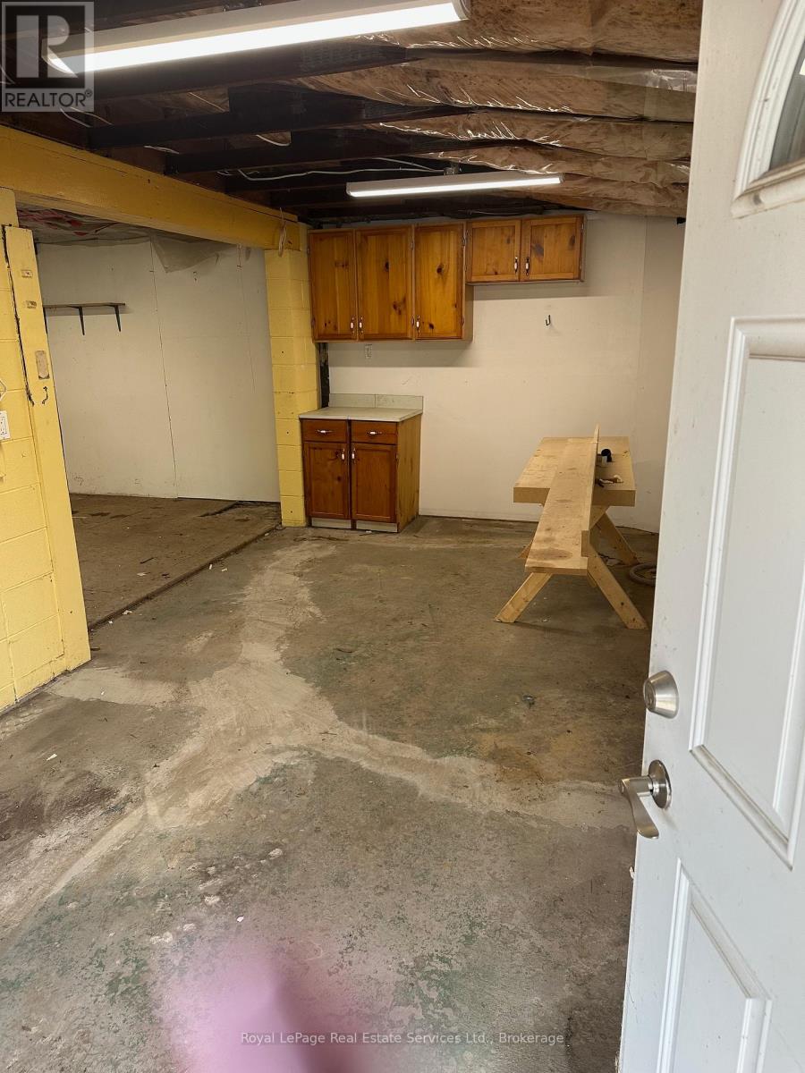 5971 Scott Street, Niagara Falls, Ontario  L2E 3B3 - Photo 24 - X12311048