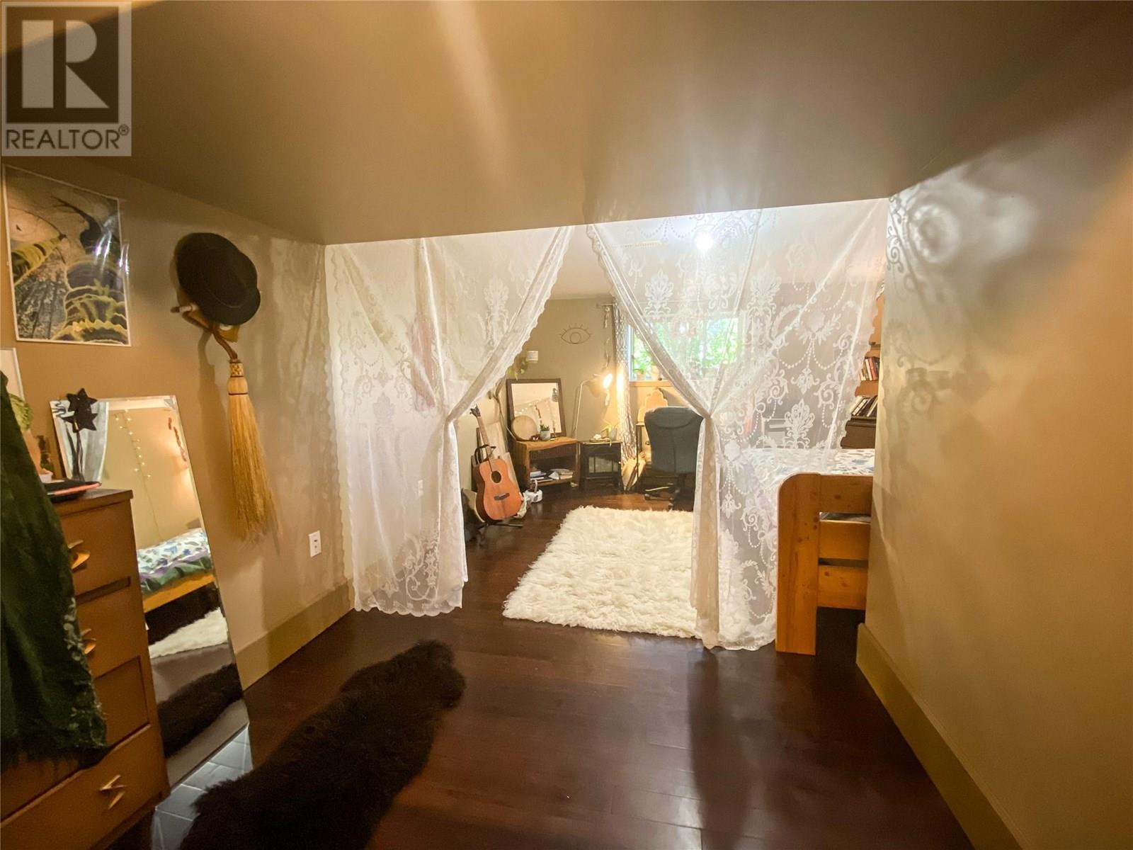 301 Hart Street, Nelson, British Columbia  V1L 5N4 - Photo 29 - 10354205