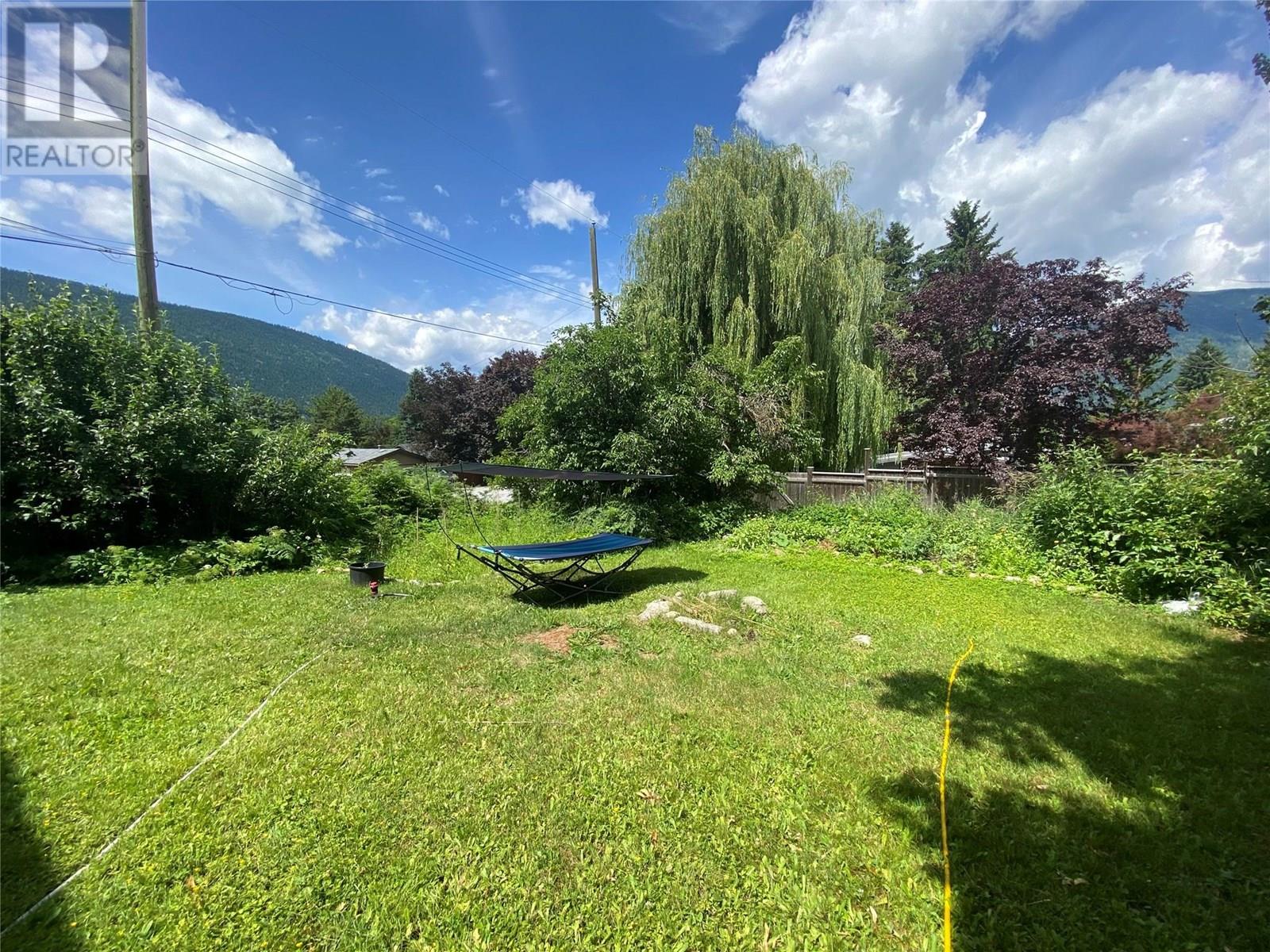 301 Hart Street, Nelson, British Columbia  V1L 5N4 - Photo 45 - 10354205