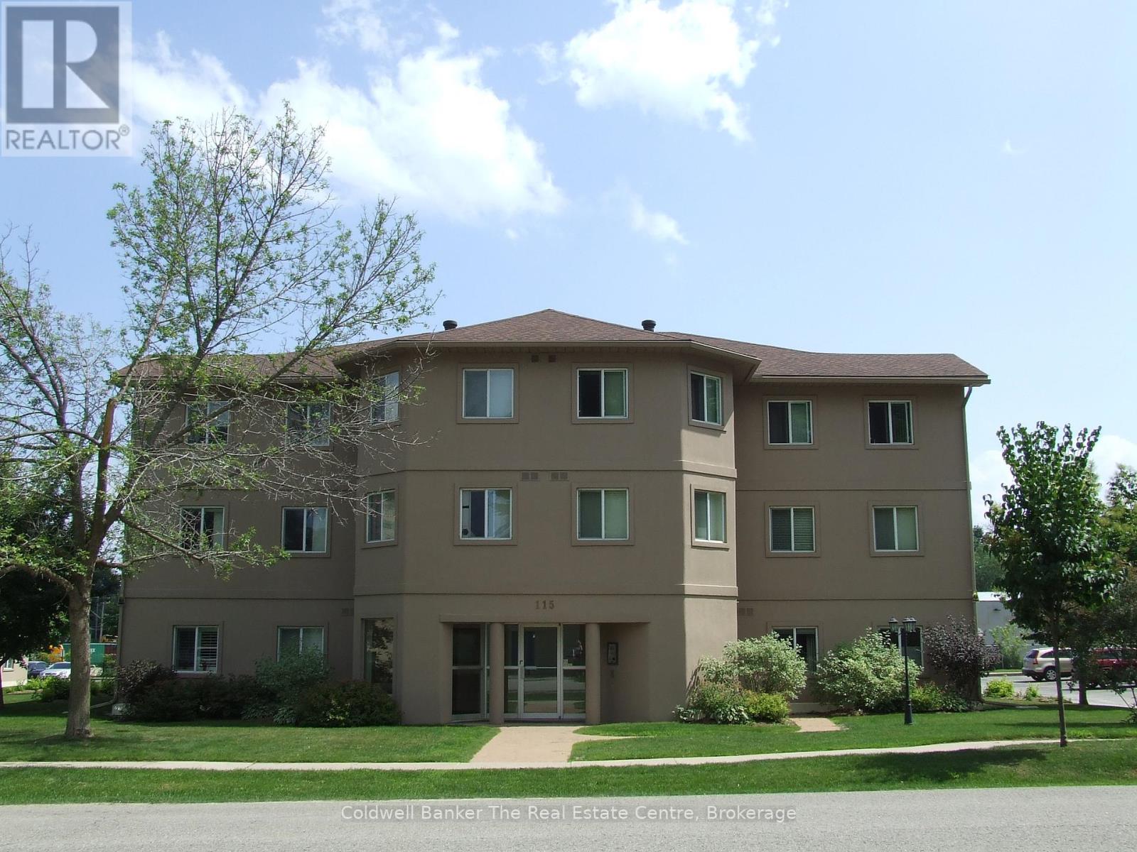 205 - 115 Bond Street E, Orillia, Ontario  L3V 1J7 - Photo 1 - S12311046