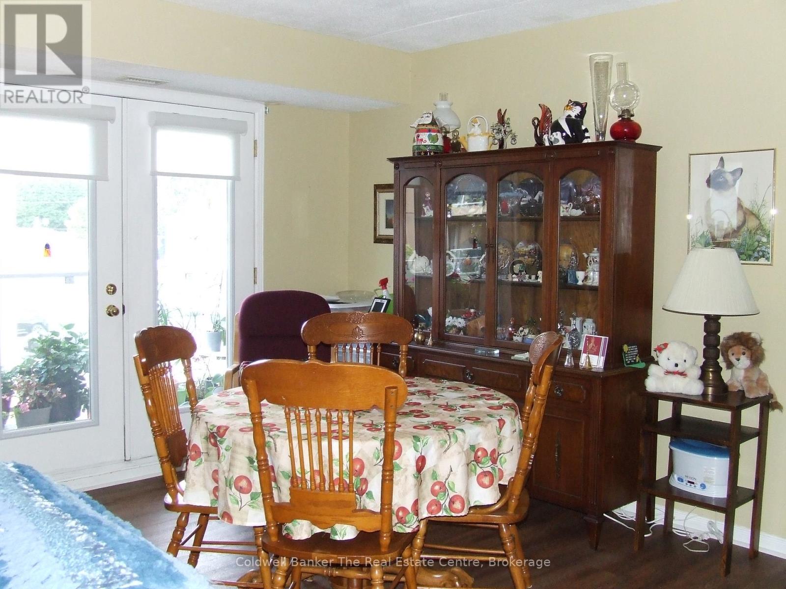 205 - 115 Bond Street E, Orillia, Ontario  L3V 1J7 - Photo 11 - S12311046
