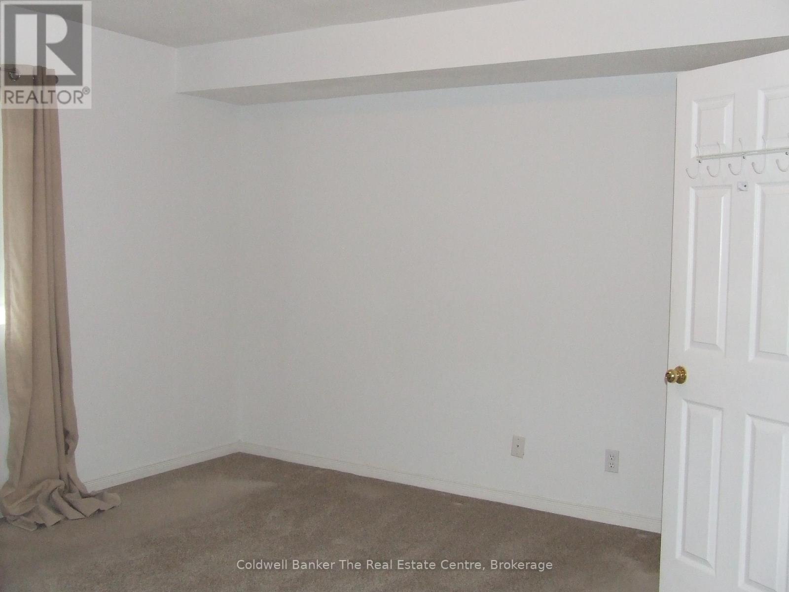 205 - 115 Bond Street E, Orillia, Ontario  L3V 1J7 - Photo 13 - S12311046
