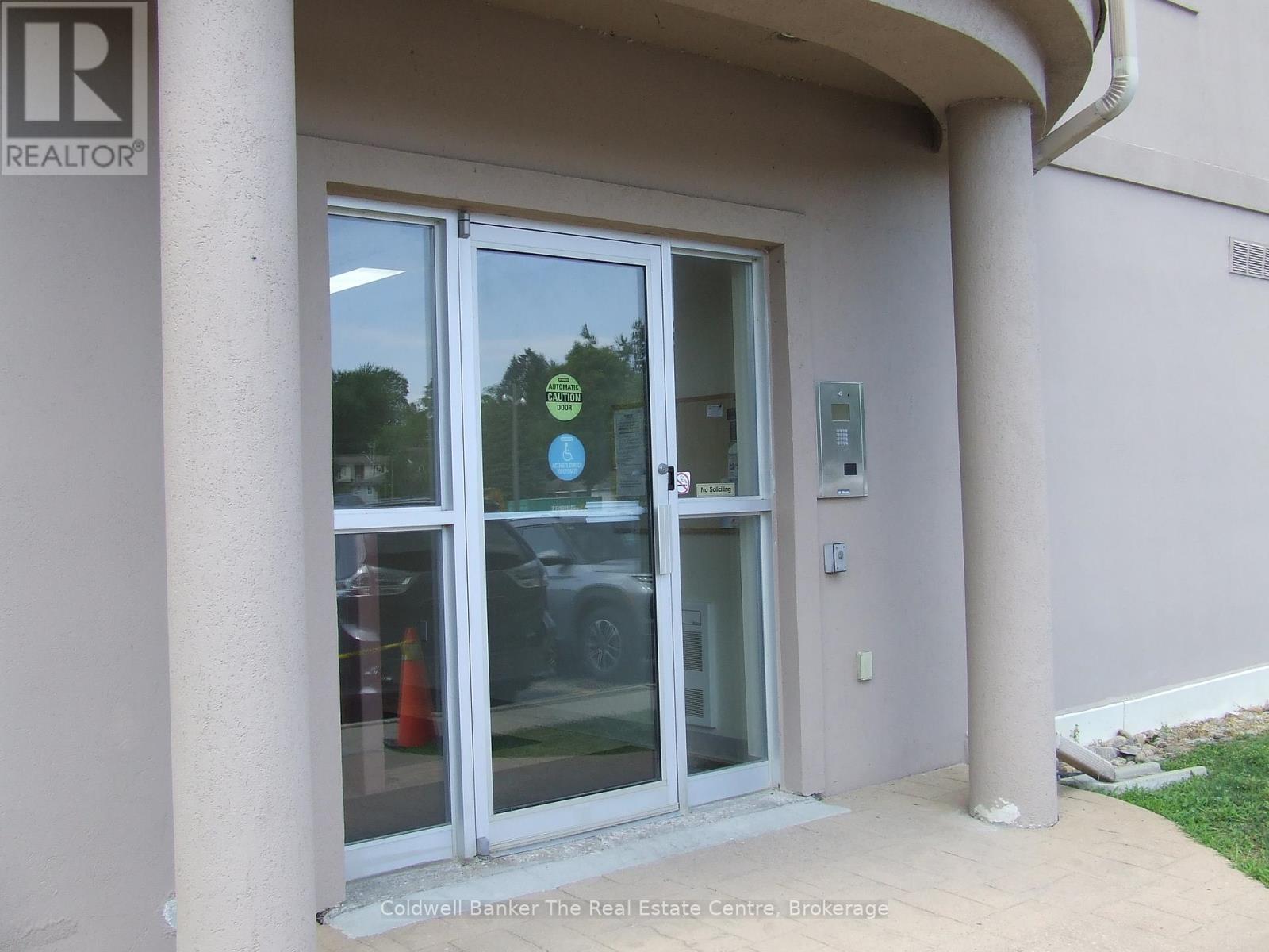 205 - 115 Bond Street E, Orillia, Ontario  L3V 1J7 - Photo 24 - S12311046