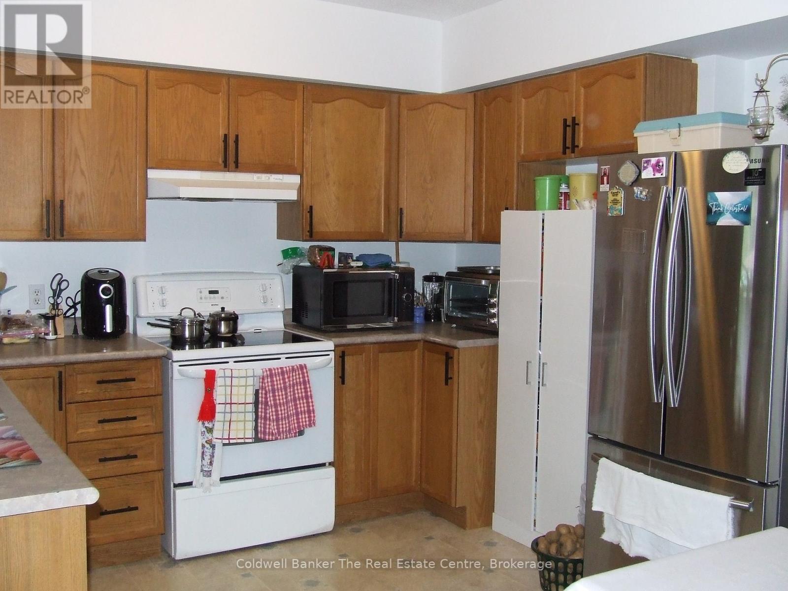 205 - 115 Bond Street E, Orillia, Ontario  L3V 1J7 - Photo 4 - S12311046