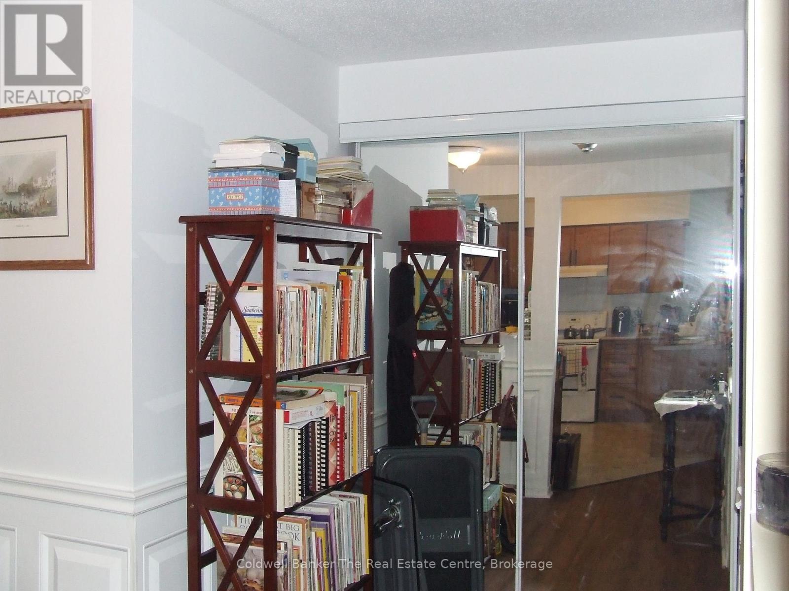 205 - 115 Bond Street E, Orillia, Ontario  L3V 1J7 - Photo 7 - S12311046