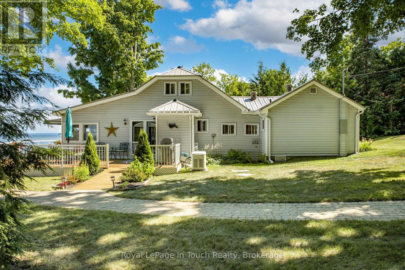 1443 Champlain Road, Tiny, Ontario  L9M 0C1 - Photo 11 - S12311054