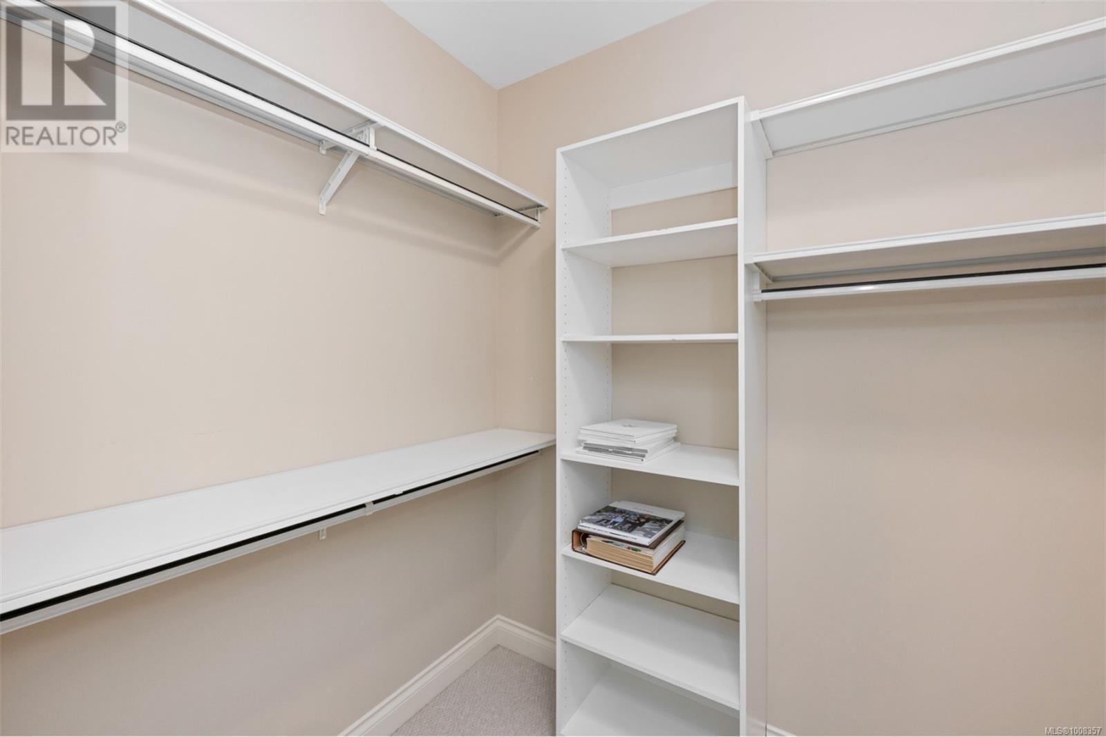 Property at 6088 York Rd image 1