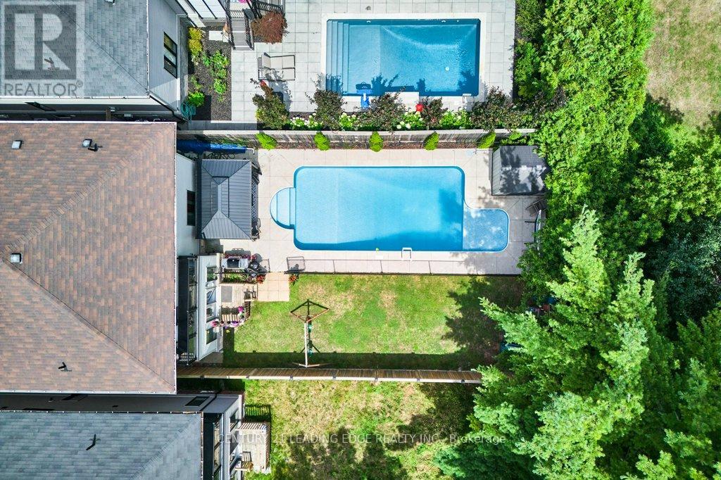 Property at 4 MANN STREET image 4