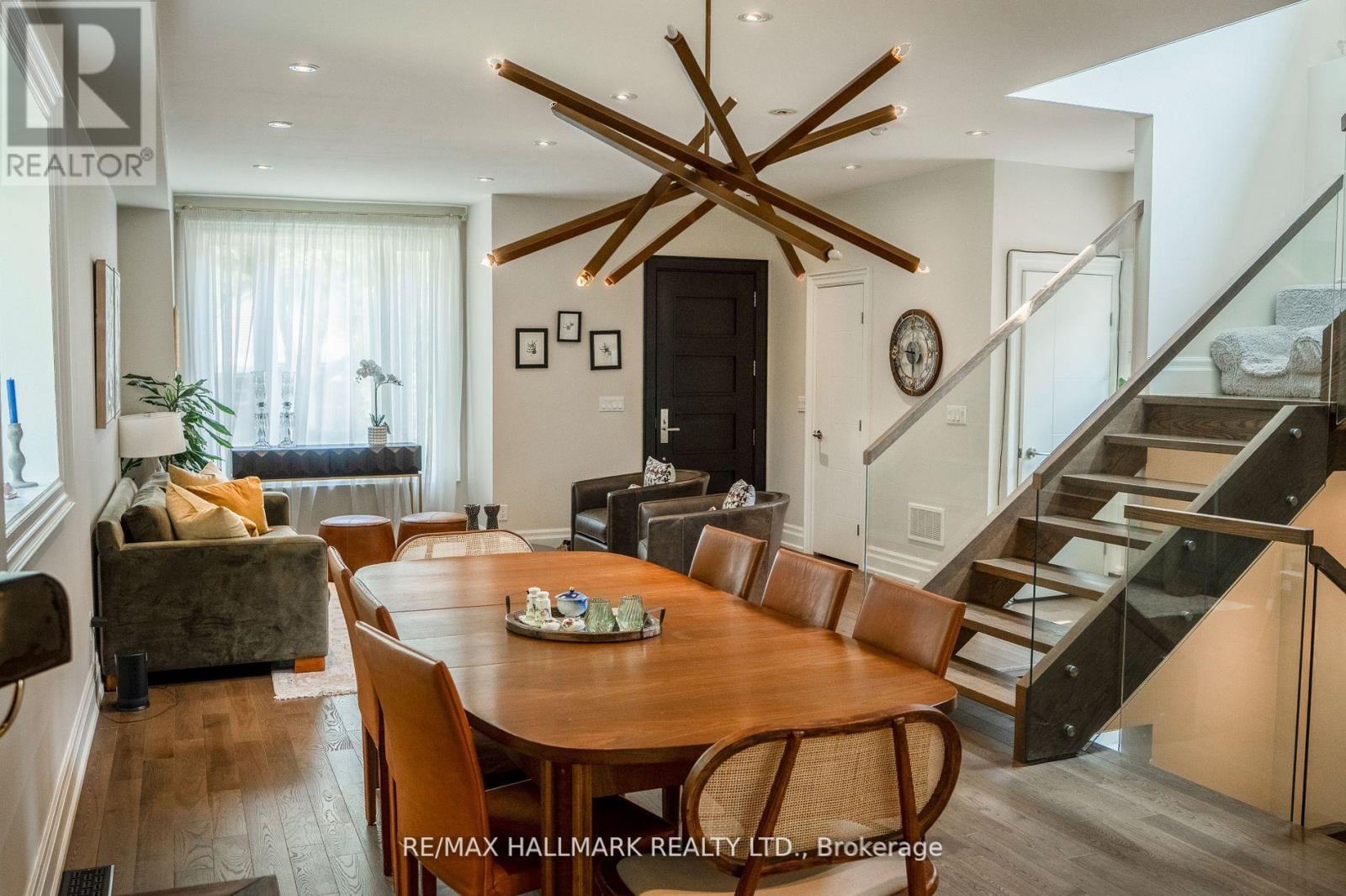 Property at 344 GLEBEMOUNT AVENUE image 3