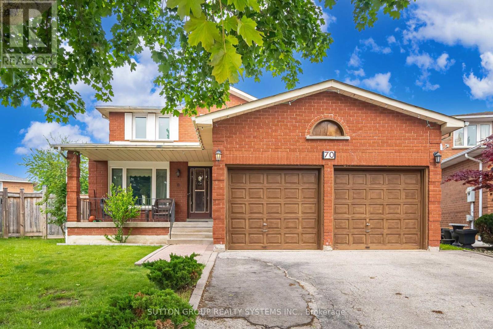 Property at 70 AMARETTO COURT image 1