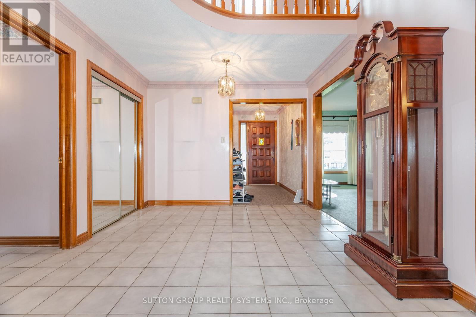 Property at 70 AMARETTO COURT image 5