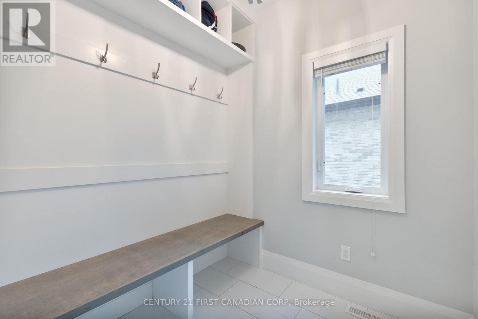 2253 Linkway Boulevard, London South, Ontario  N6K 4N9 - Photo 7 - X12284985