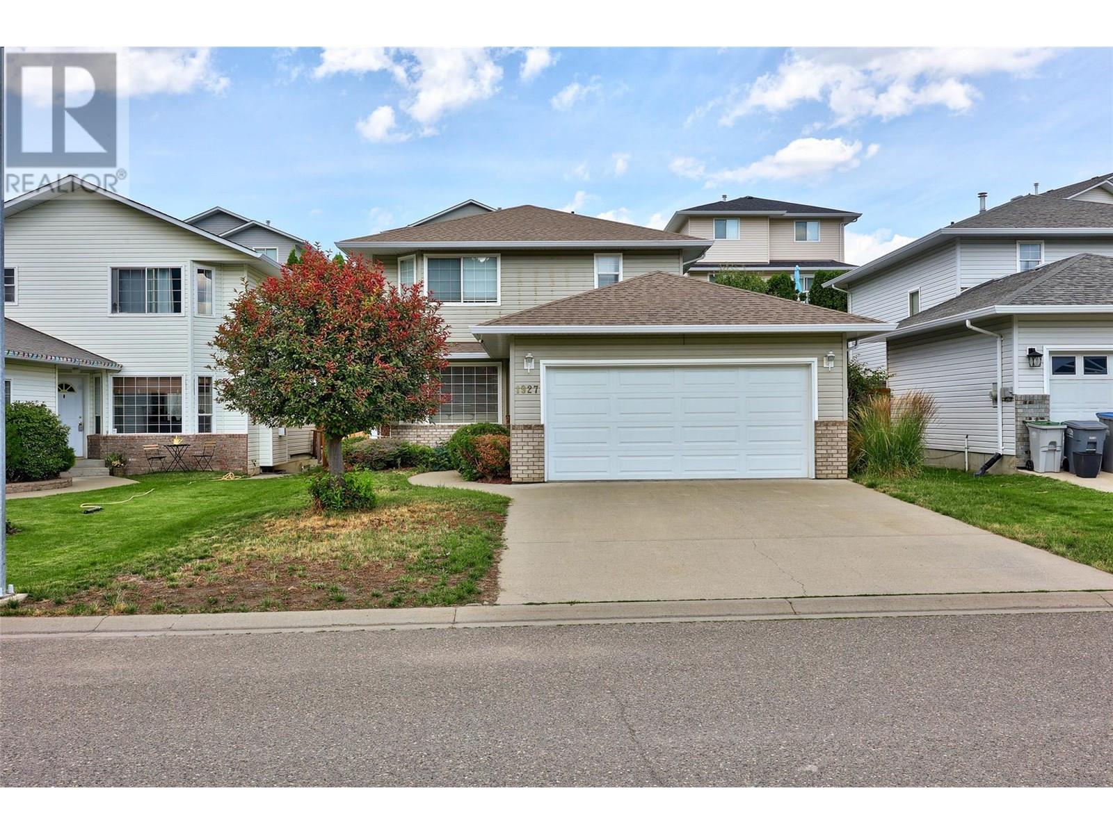 Property at 1927 Fir Place image 1