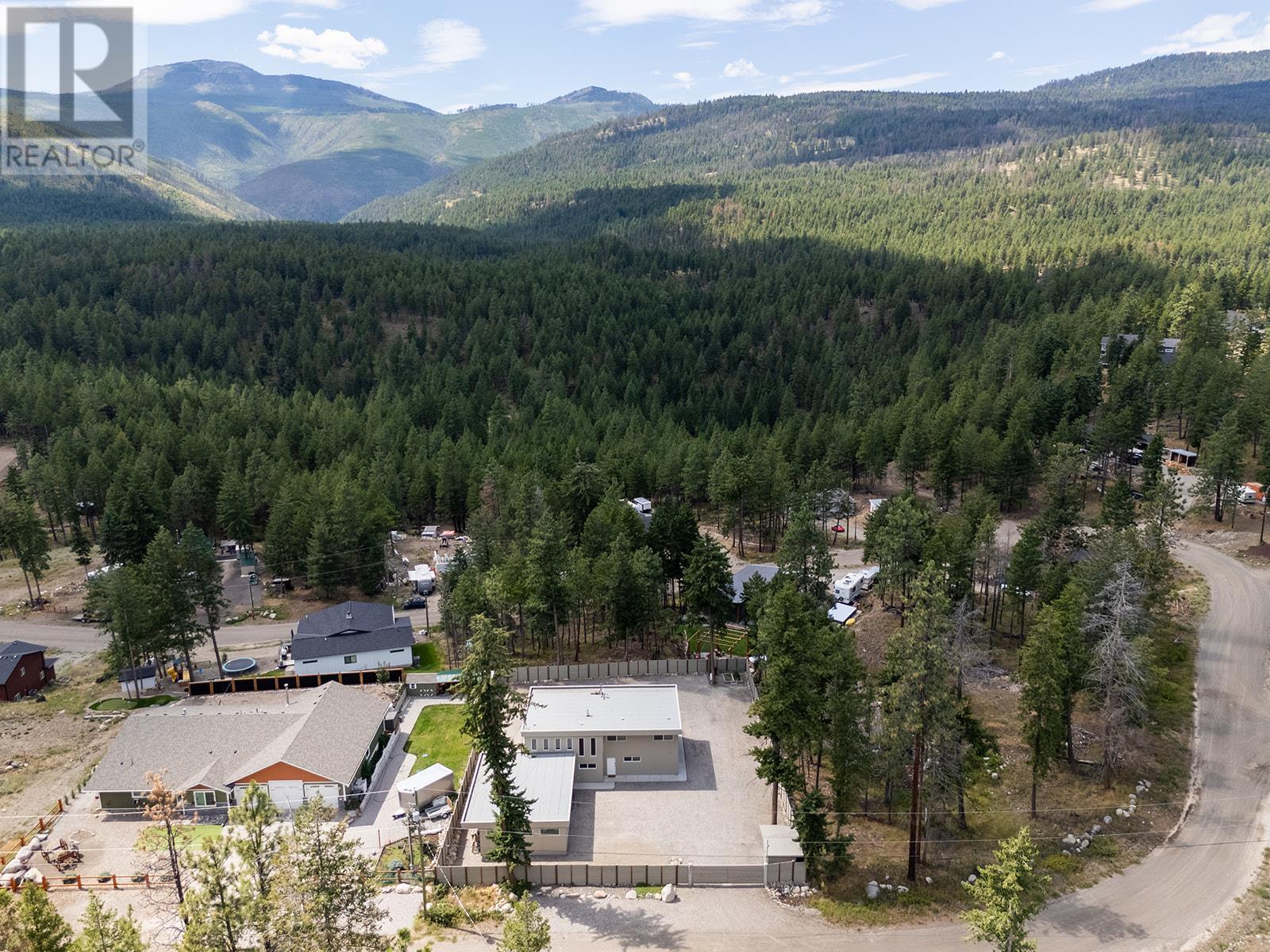 7141 Dunwaters Road, Kelowna, British Columbia  V1Z 3W5 - Photo 18 - 10357073