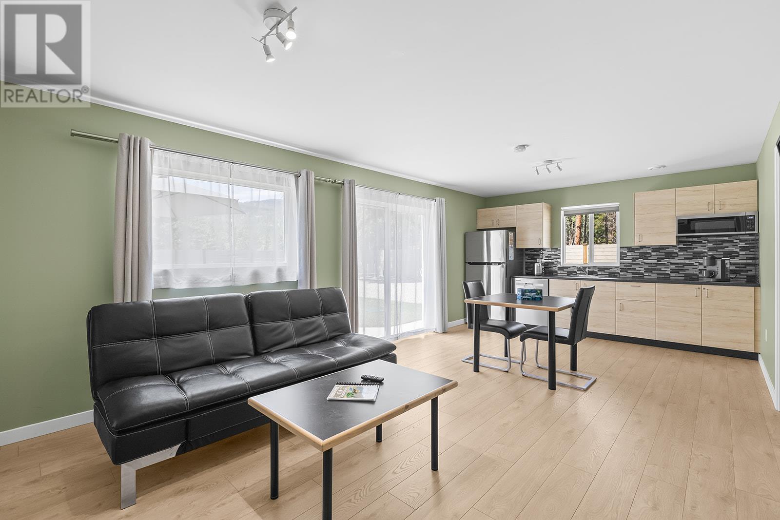 7141 Dunwaters Road, Kelowna, British Columbia  V1Z 3W5 - Photo 43 - 10357073