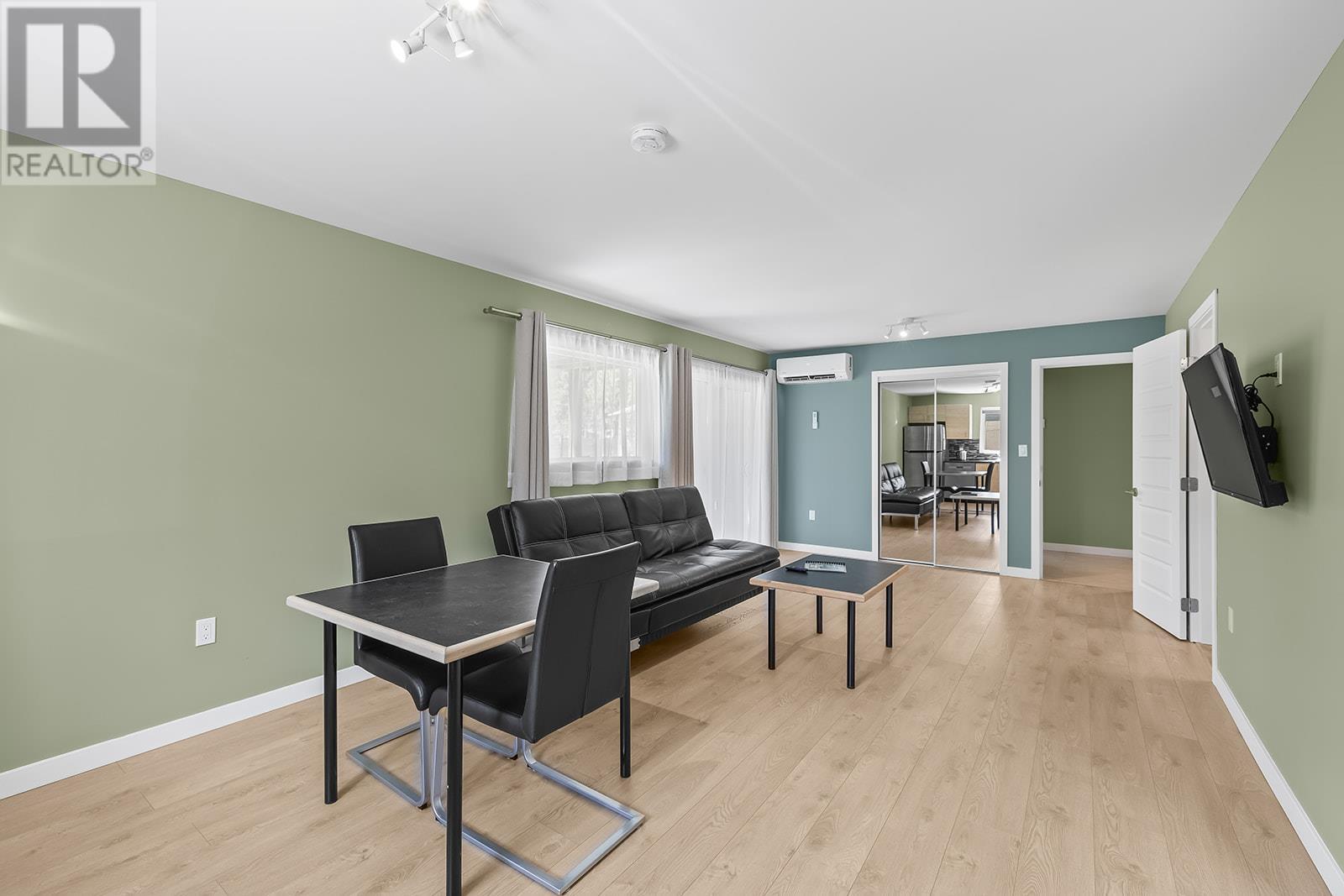 7141 Dunwaters Road, Kelowna, British Columbia  V1Z 3W5 - Photo 52 - 10357073