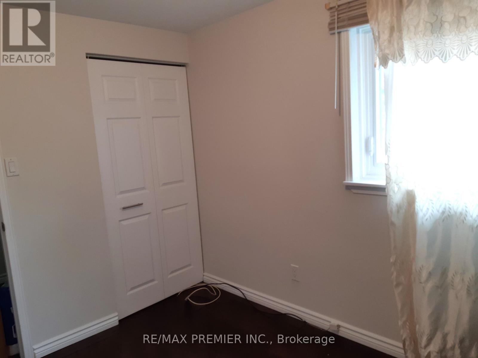 32 Dunblaine Crescent, Brampton (Southgate), Ontario  L6T 3H2 - Photo 29 - W12310937