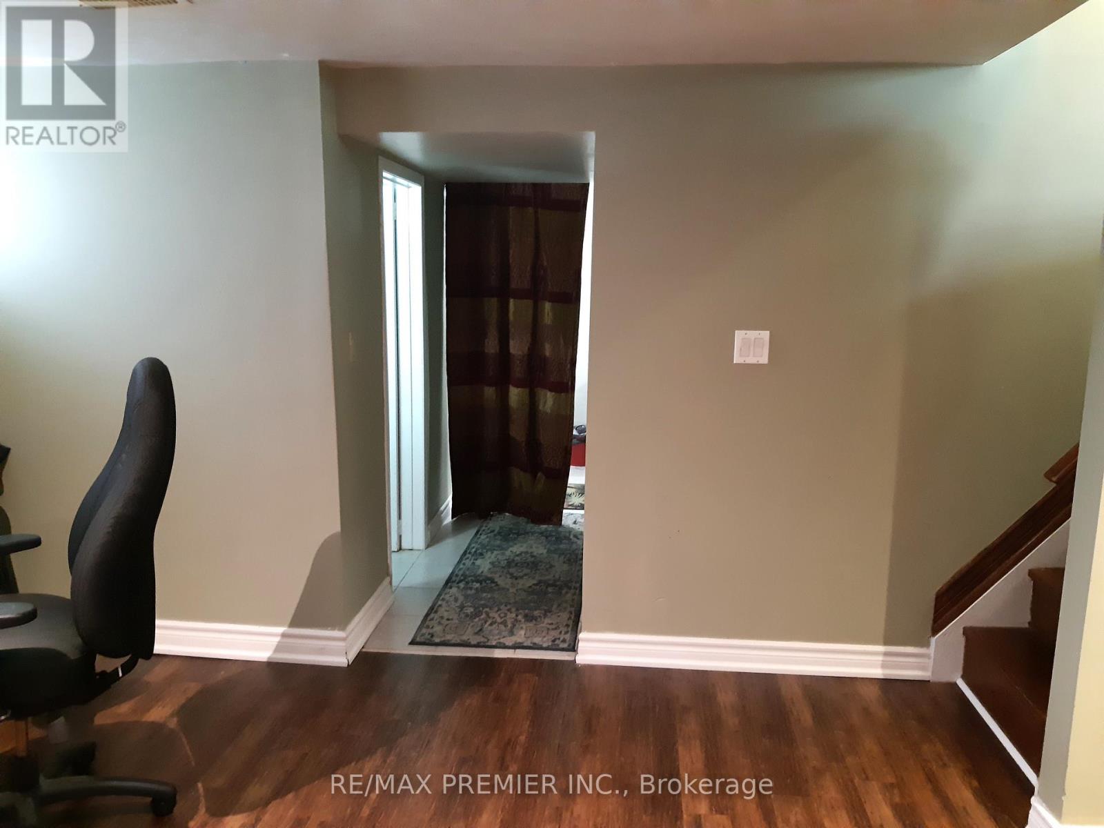 32 Dunblaine Crescent, Brampton (Southgate), Ontario  L6T 3H2 - Photo 33 - W12310937