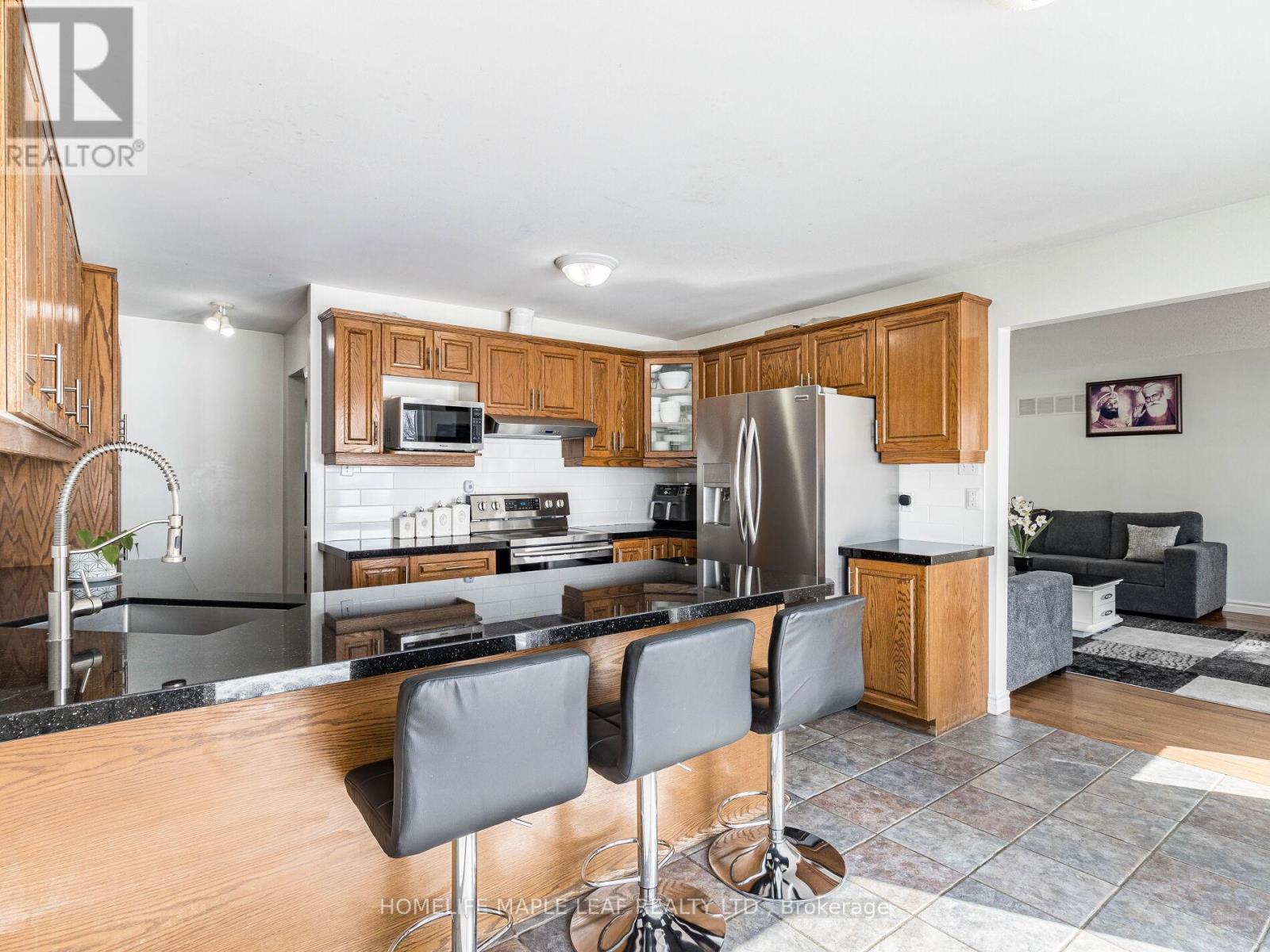 13608 Torbram Road W, Caledon, Ontario  L7C 2S9 - Photo 17 - W12310973