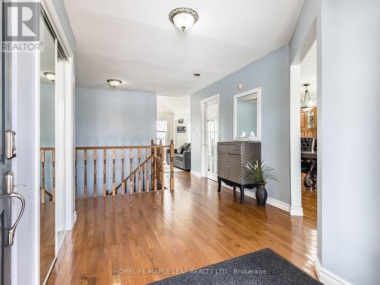 13608 Torbram Road W, Caledon, Ontario  L7C 2S9 - Photo 5 - W12310973