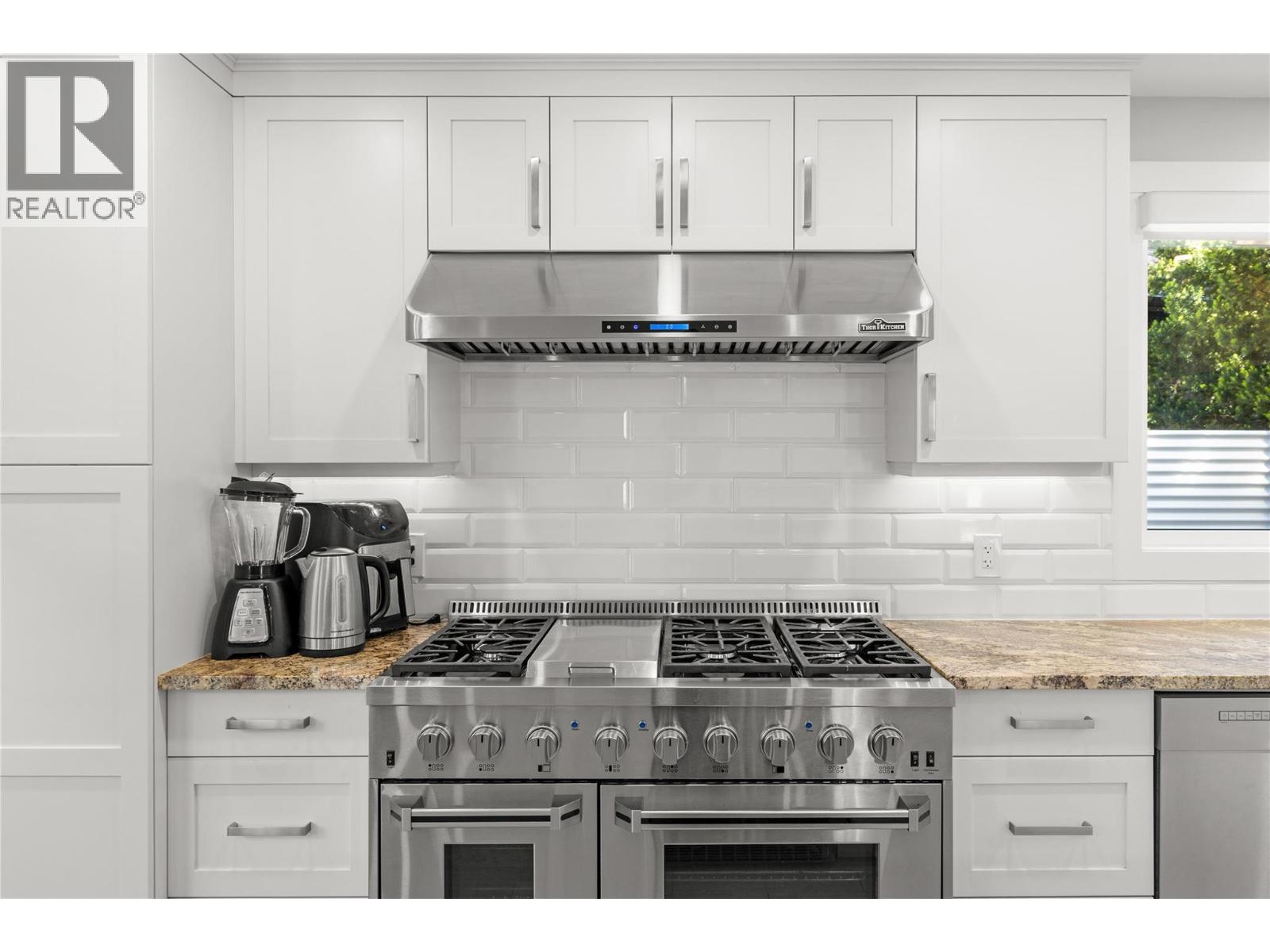 624 Armour Crescent Kelowna Photo 14