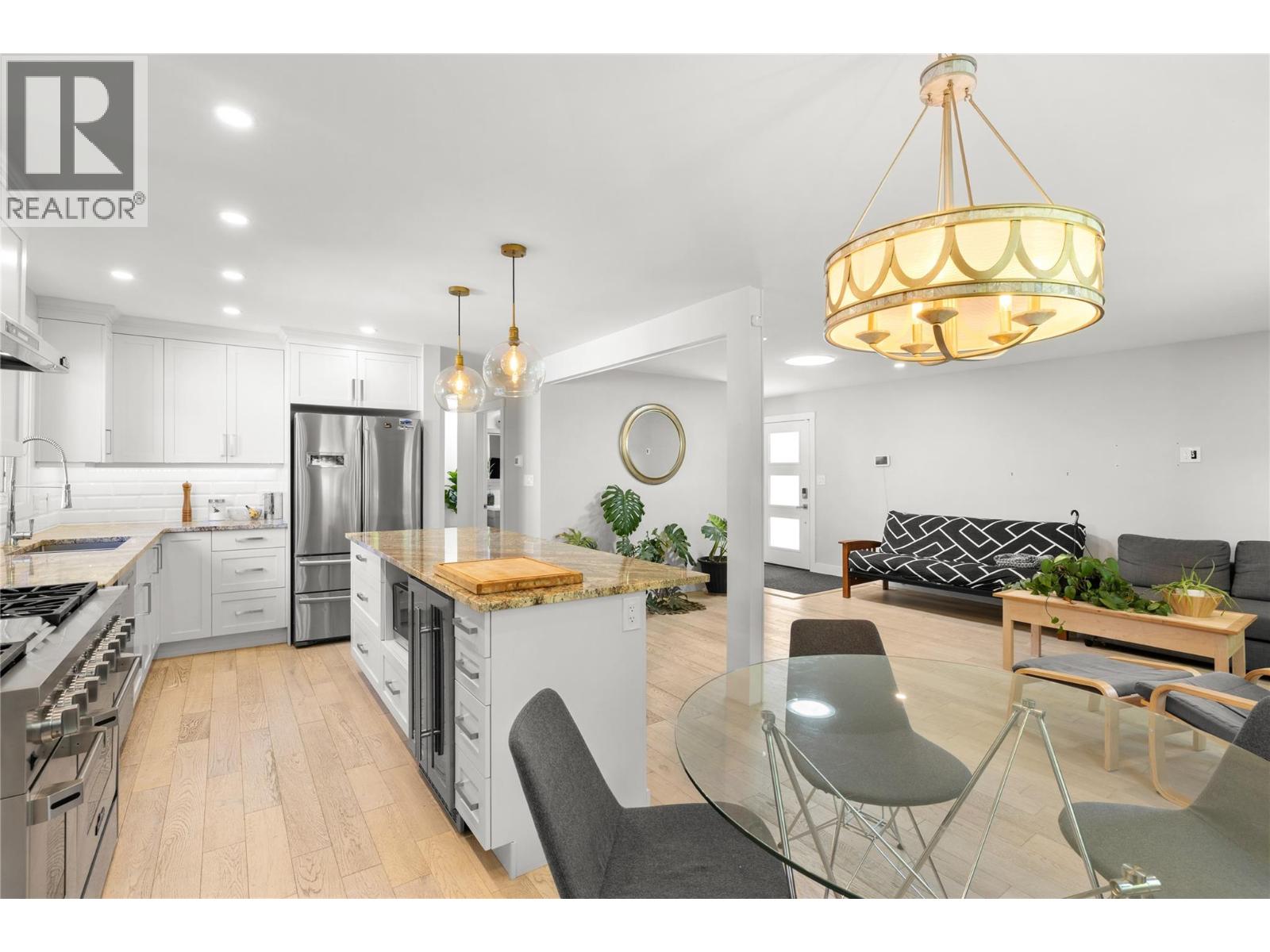 624 Armour Crescent Kelowna Photo 12