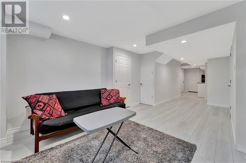 6 Tarrison Street, Brantford, Ontario  N3V 0B1 - Photo 37 - 40755326