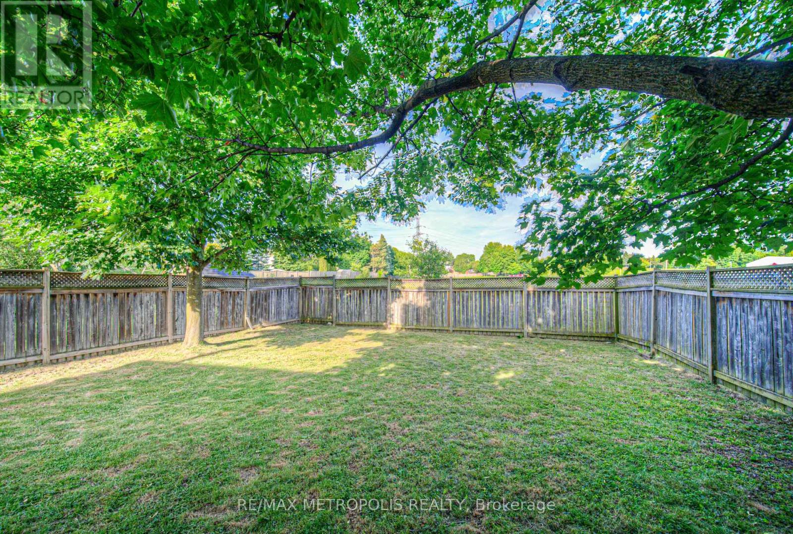 735 Elgin Street N, Cambridge, Ontario  N1R 7W7 - Photo 35 - X12310968