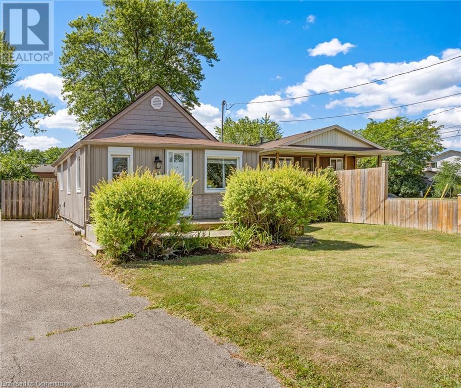 Property at 111 RYKERT Street image 3