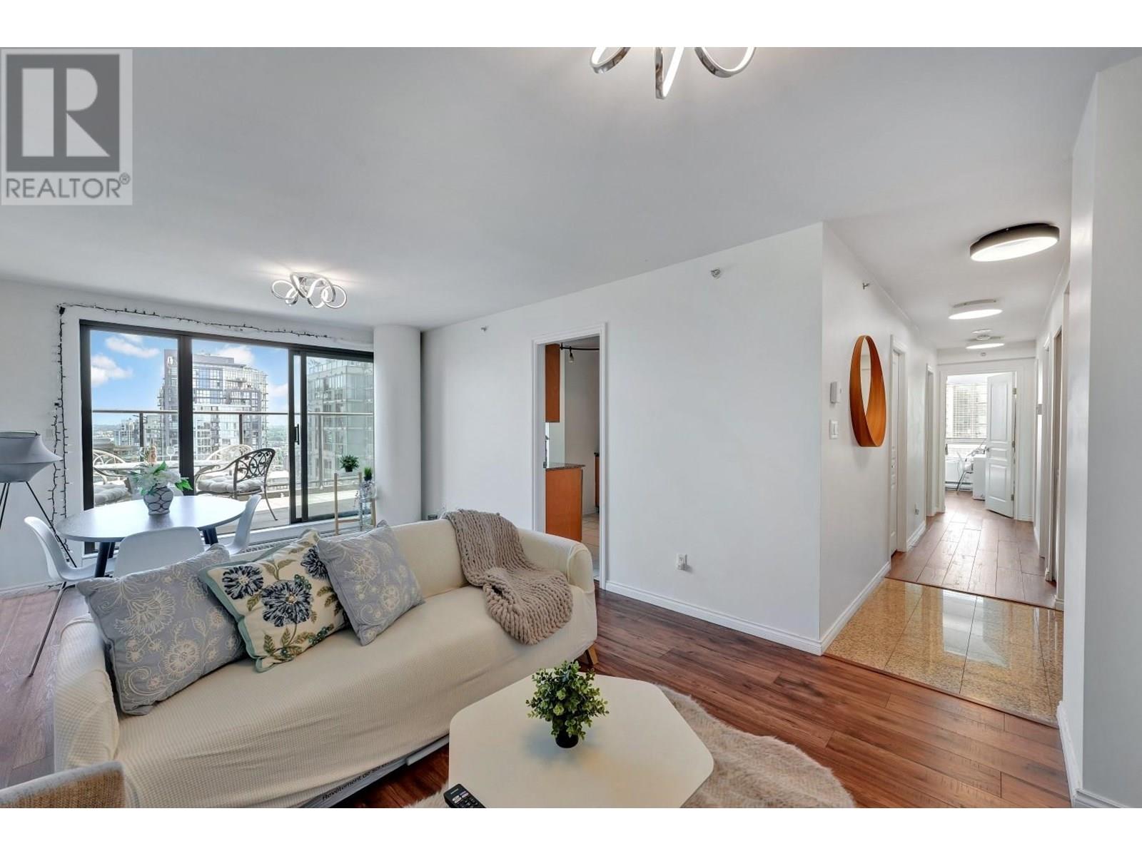 2703 1189 Howe Street, Vancouver, British Columbia  V6Z 2X4 - Photo 4 - R3031142
